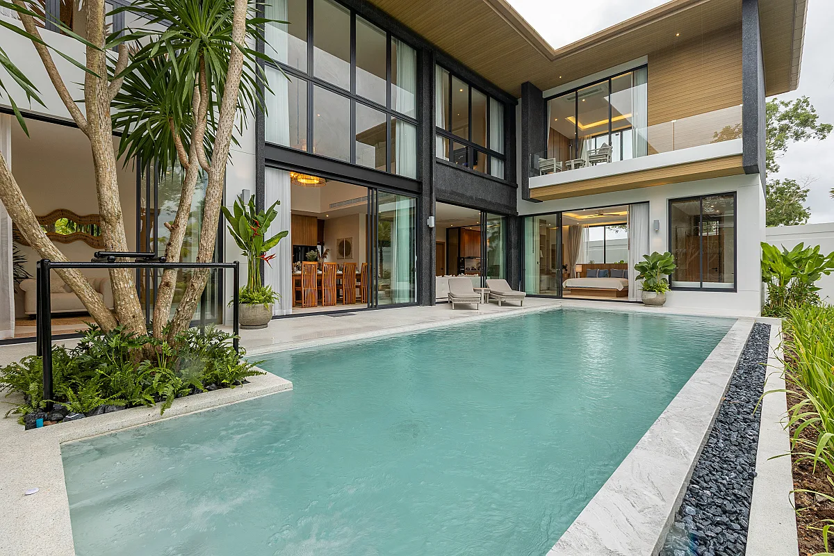 Mouana Grande Chalong Bay