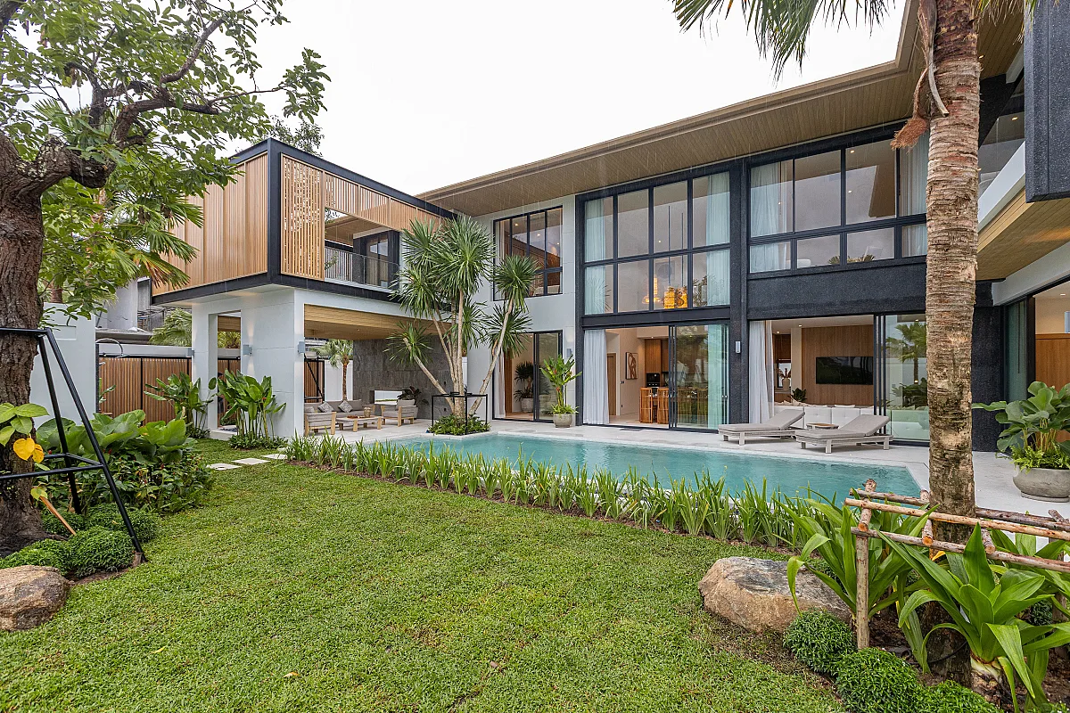 Mouana Grande Chalong Bay