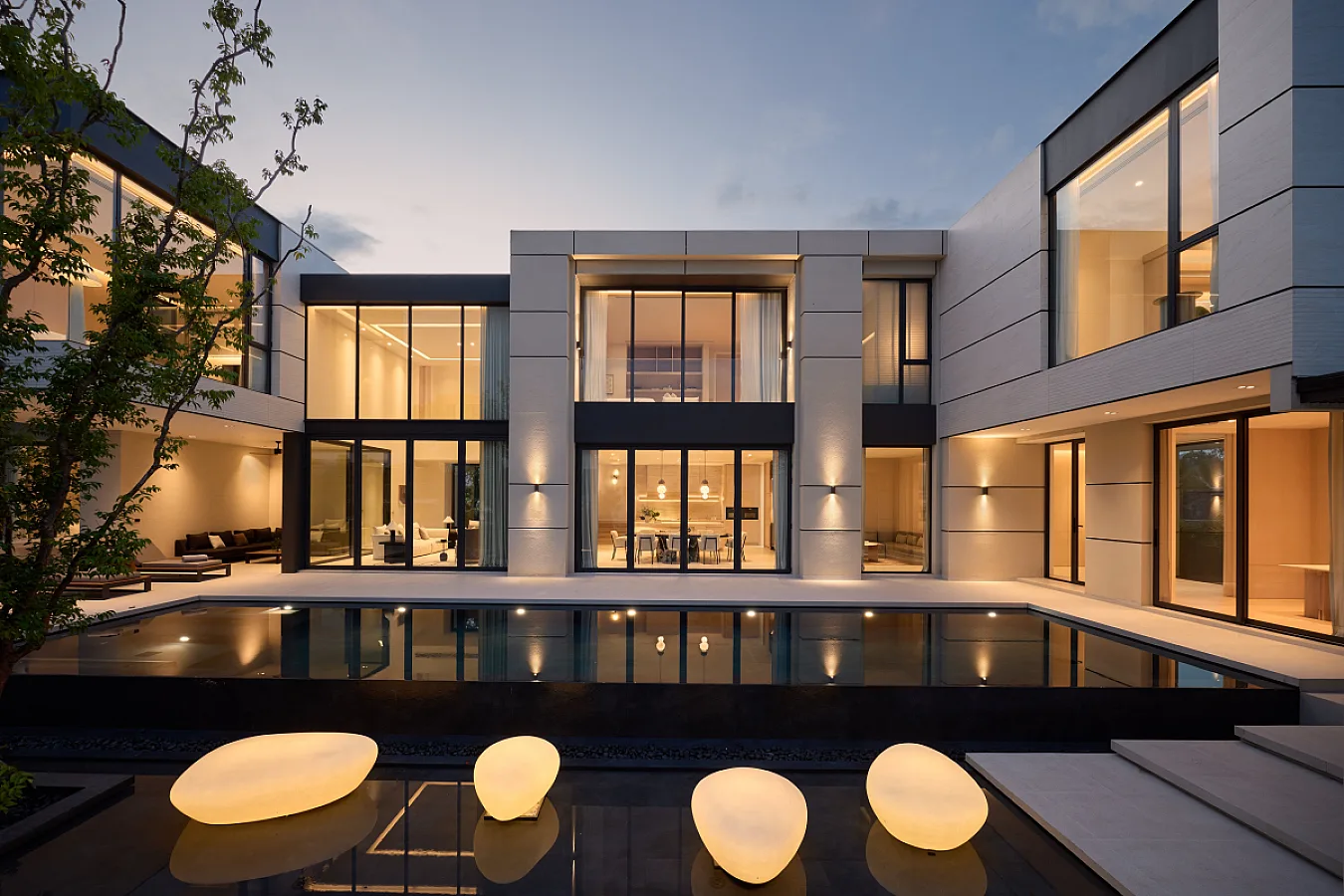 Lavish Estates