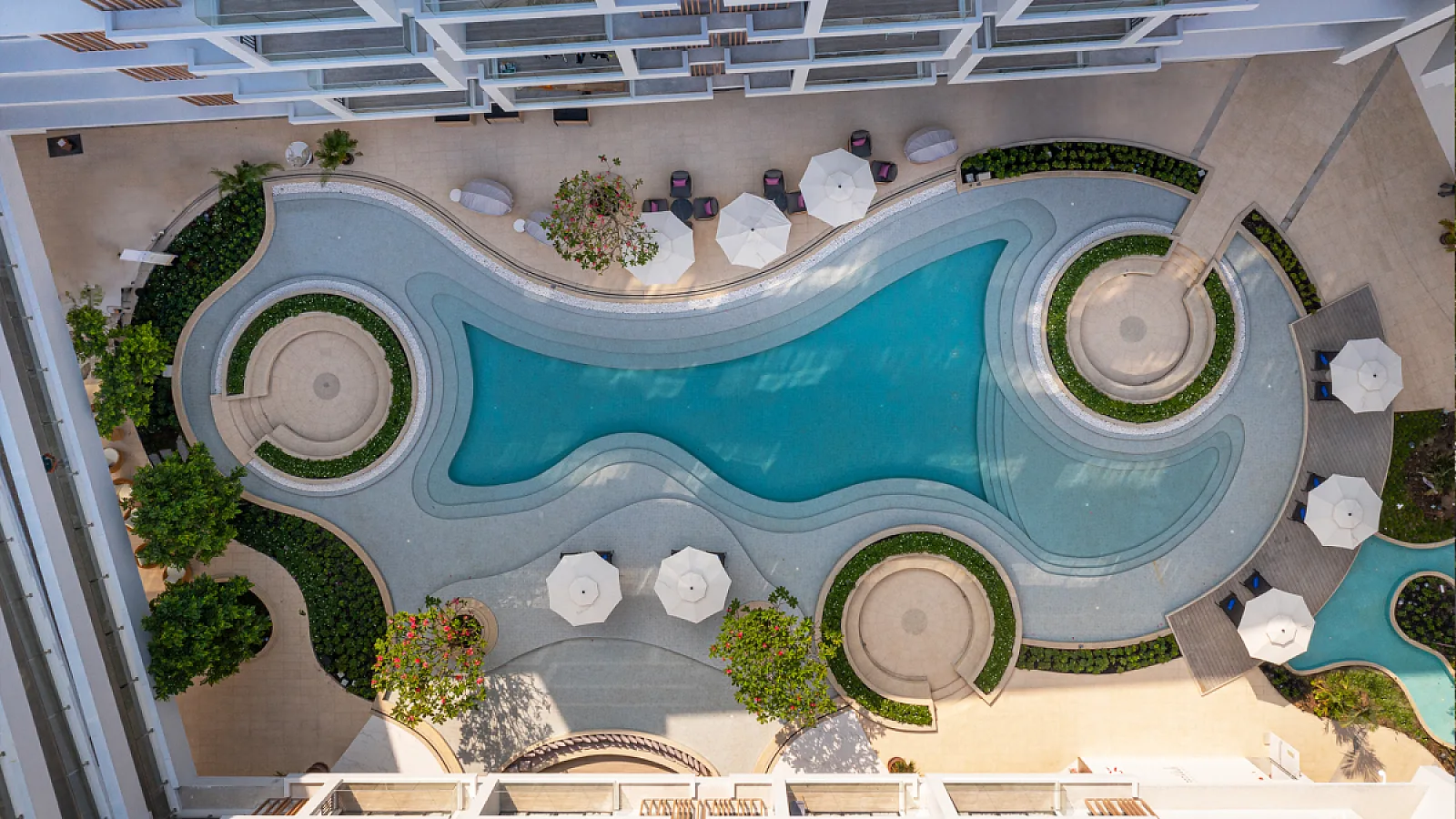 Laya Resort