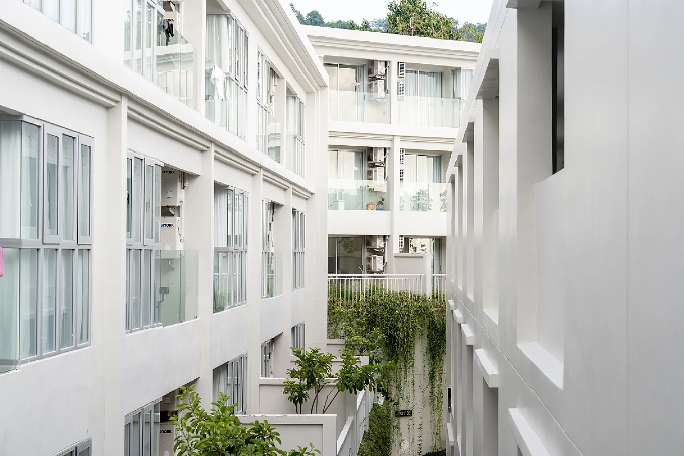 Seavale Residences Patong