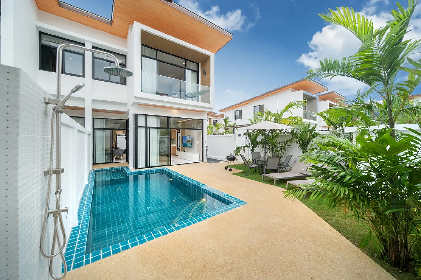 Goldena City Gems Villas